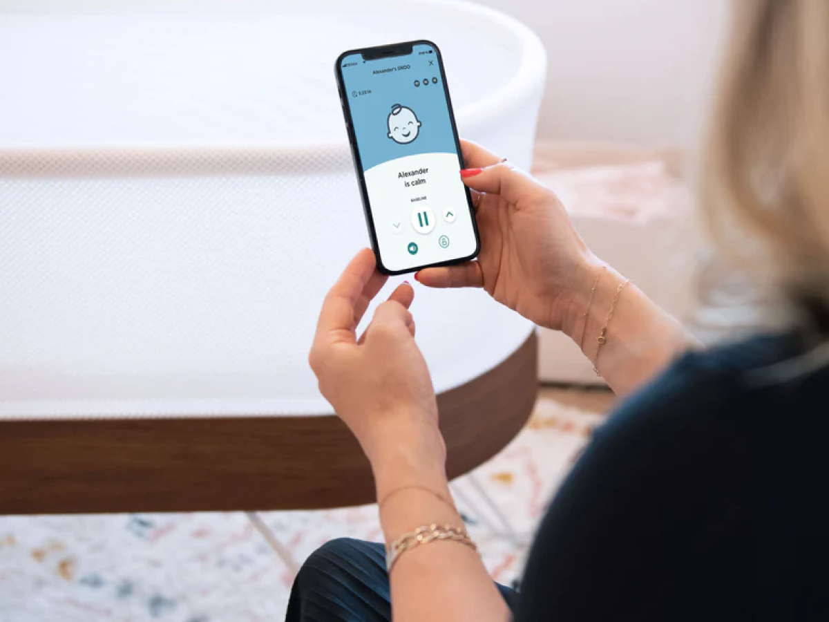SNOO Smart Sleeper Baby Cot