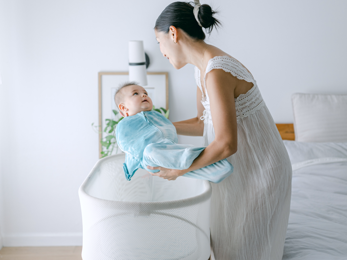 SNOO Smart Sleeper Baby Cot